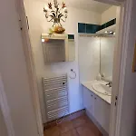 公寓 5 Mins Walk,wi-fi,ac,pool,parking,elevator *